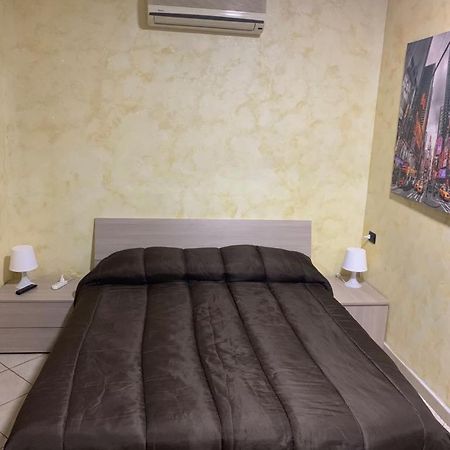 كاتانيا Airport Bedroom House المظهر الخارجي الصورة