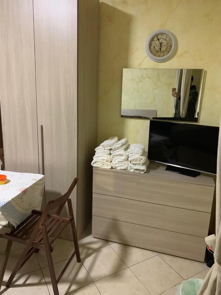 كاتانيا Airport Bedroom House المظهر الخارجي الصورة